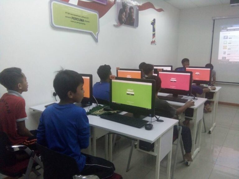 0bced1f4-f654-4f8d-aee9-33fabd002638